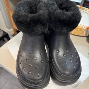 Black Furry Lined Clogs